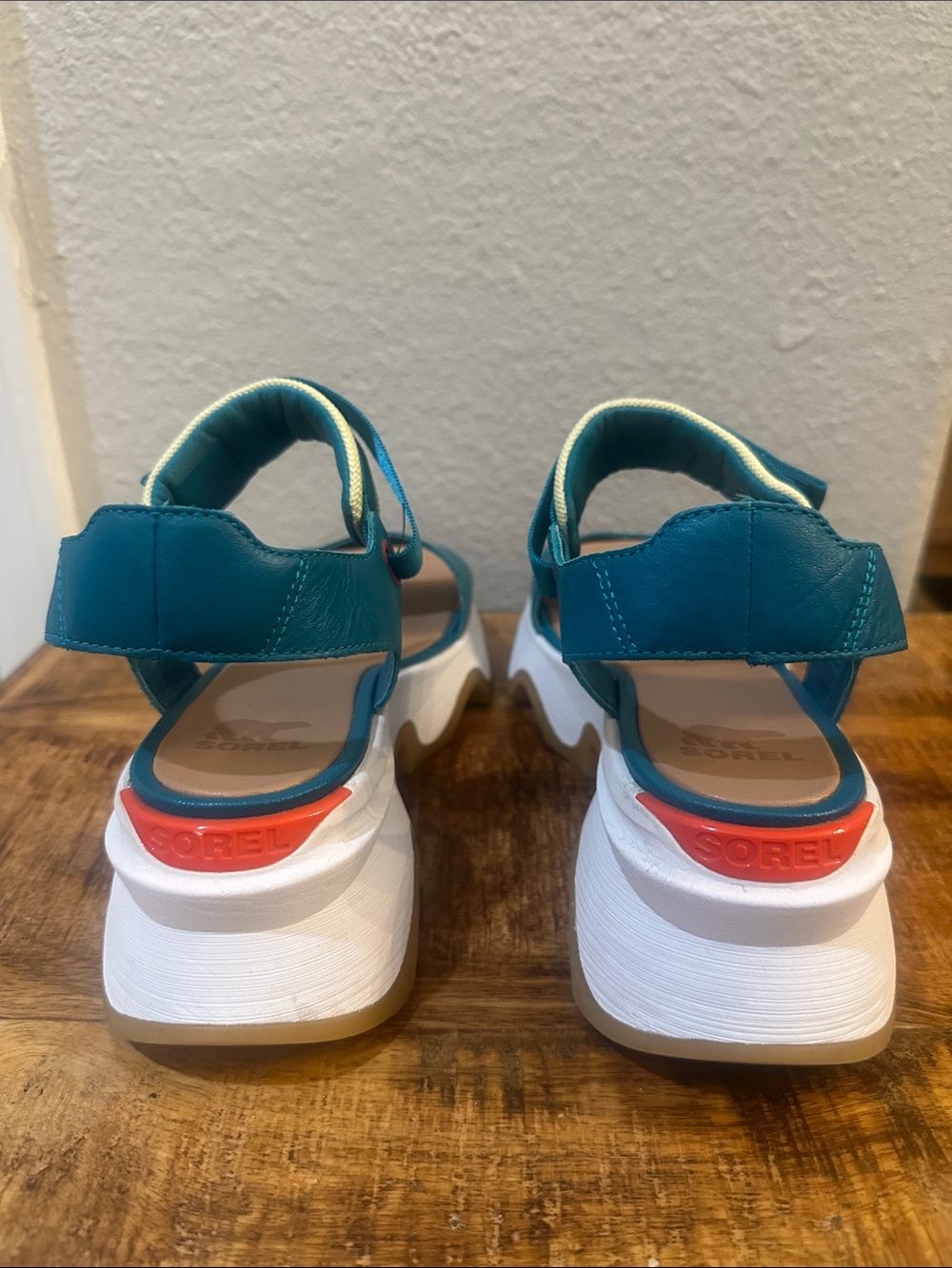 Sorel Kinetic Impact Platform Sandals – Size 9 - Picture 4 of 6
